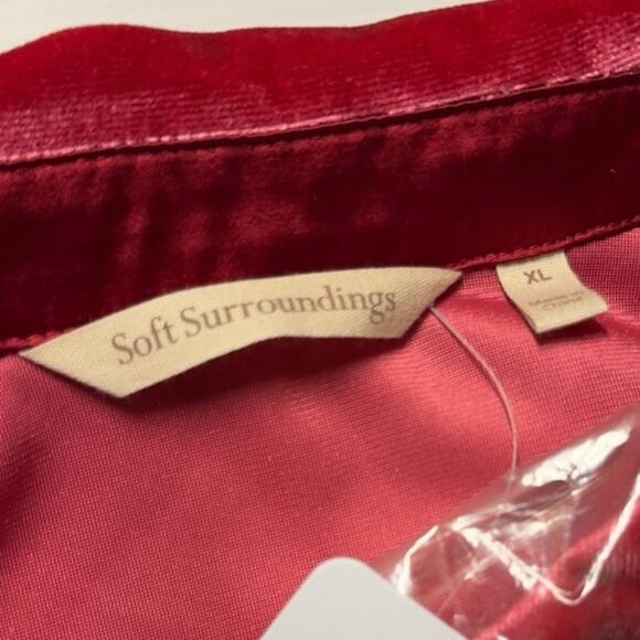 Soft Surroundings Women’s XL Enchanted Velvet Shirt Sangria Red Gold Buttons - Picture 10 of 13